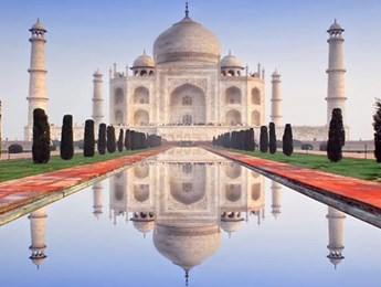 Travel Guide: India